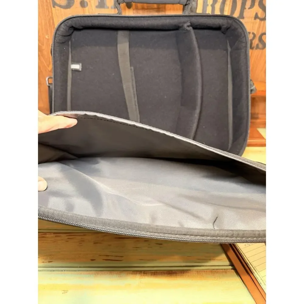 Black Kensington Laptop Briefcase Apple Logo Shoulder Strap